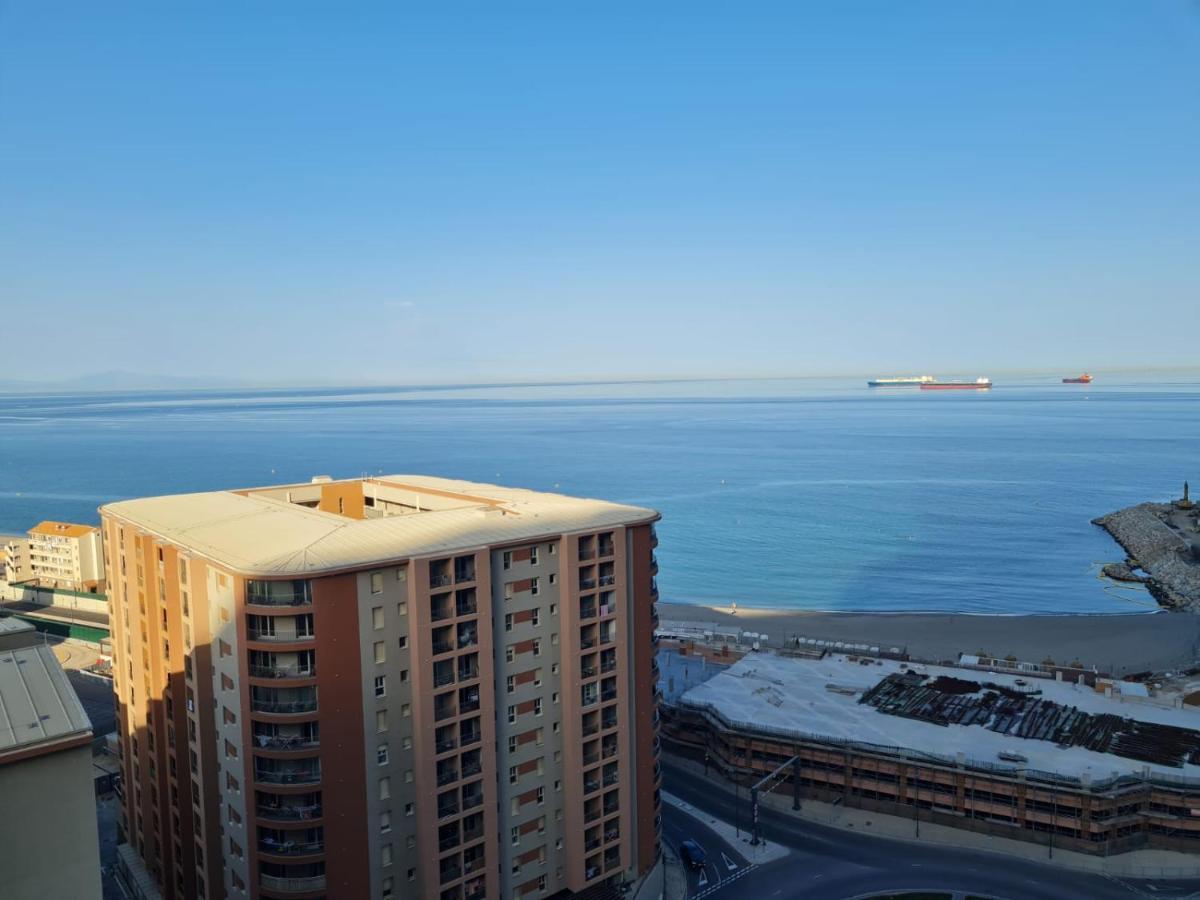גיברלטר E1 Apartment High Level Sea View מראה חיצוני תמונה