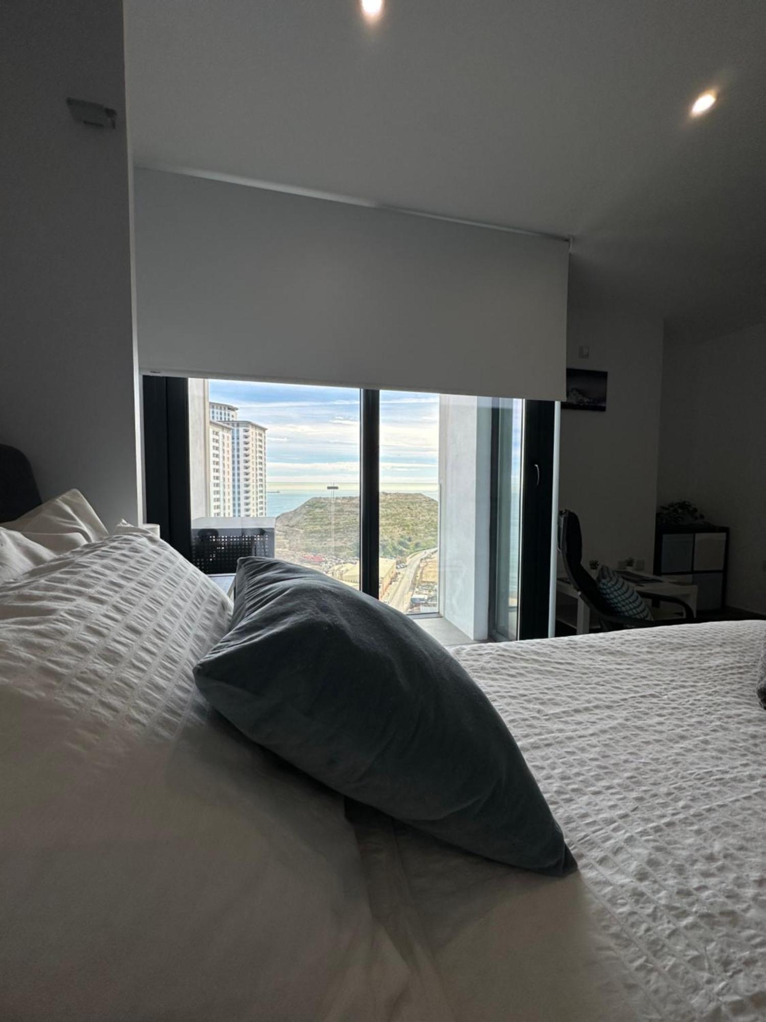 גיברלטר E1 Apartment High Level Sea View מראה חיצוני תמונה